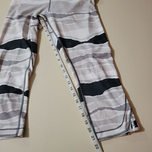 Lululemon Athletica True Self Crop Bleacher Yoga Legging - Picture 9 of 15